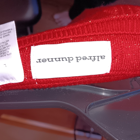 Womens Size Large, Alfred Dunner Red Sparkle Sweater - Picture 3 of 3